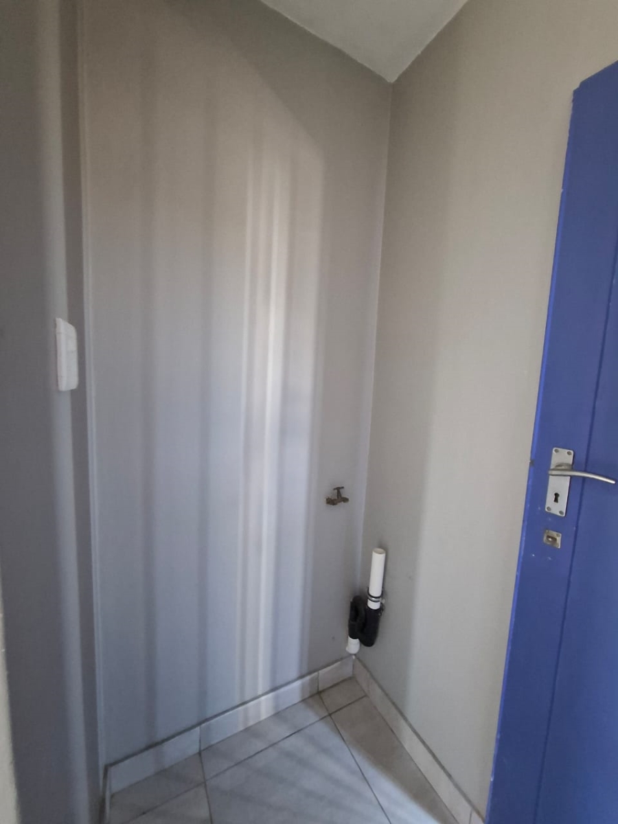 2 Bedroom Property for Sale in Raceway Free State